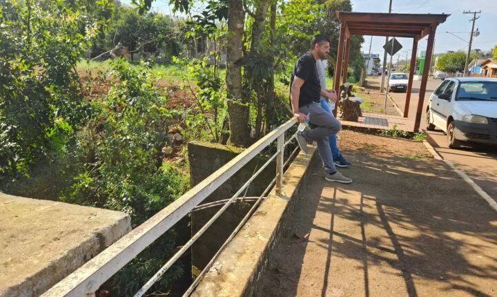 Obra de ampliação de ponte em Lajeado do Bugre